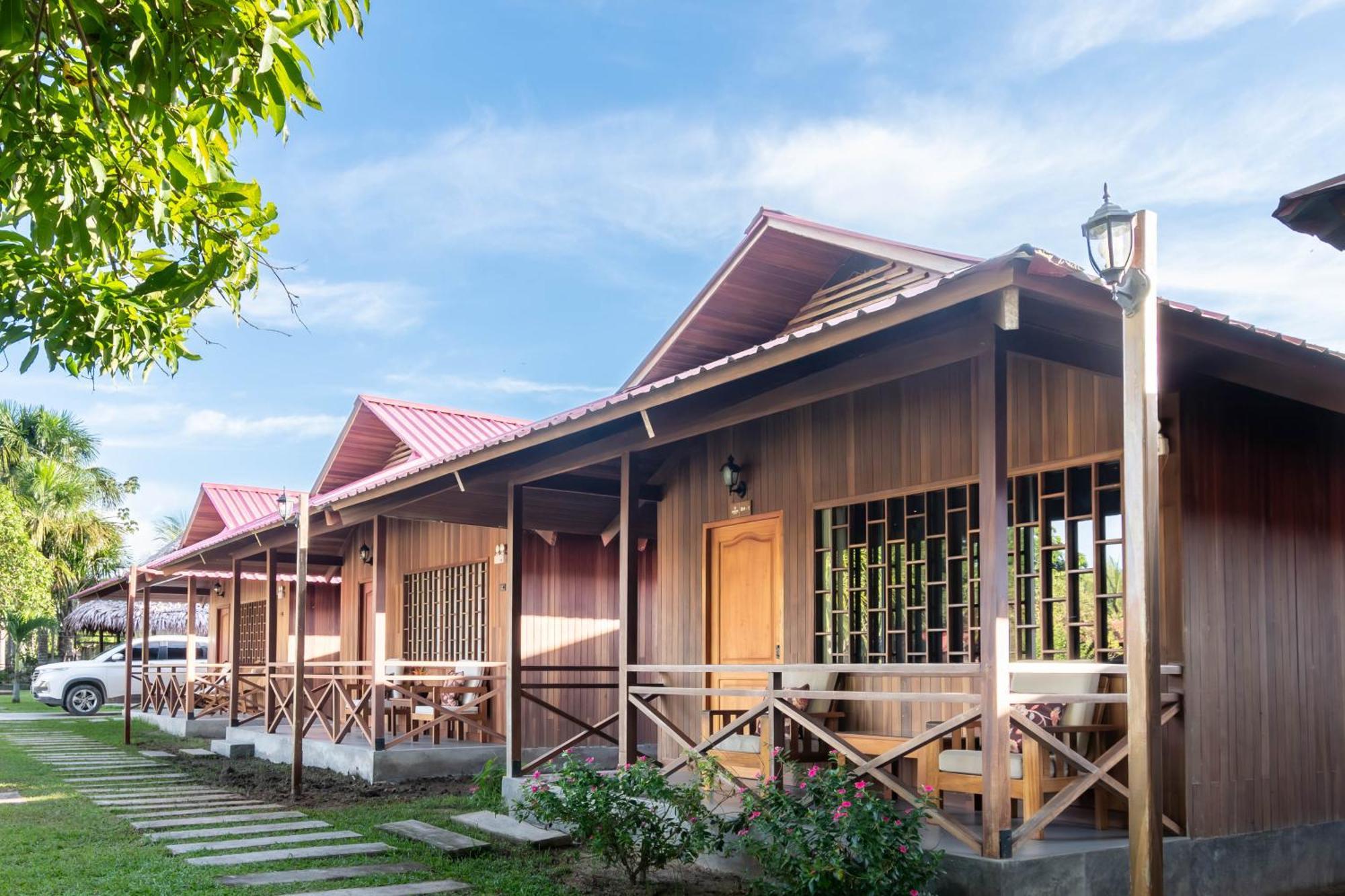 Wakaya Ecolodge Pucallpa Exterior photo